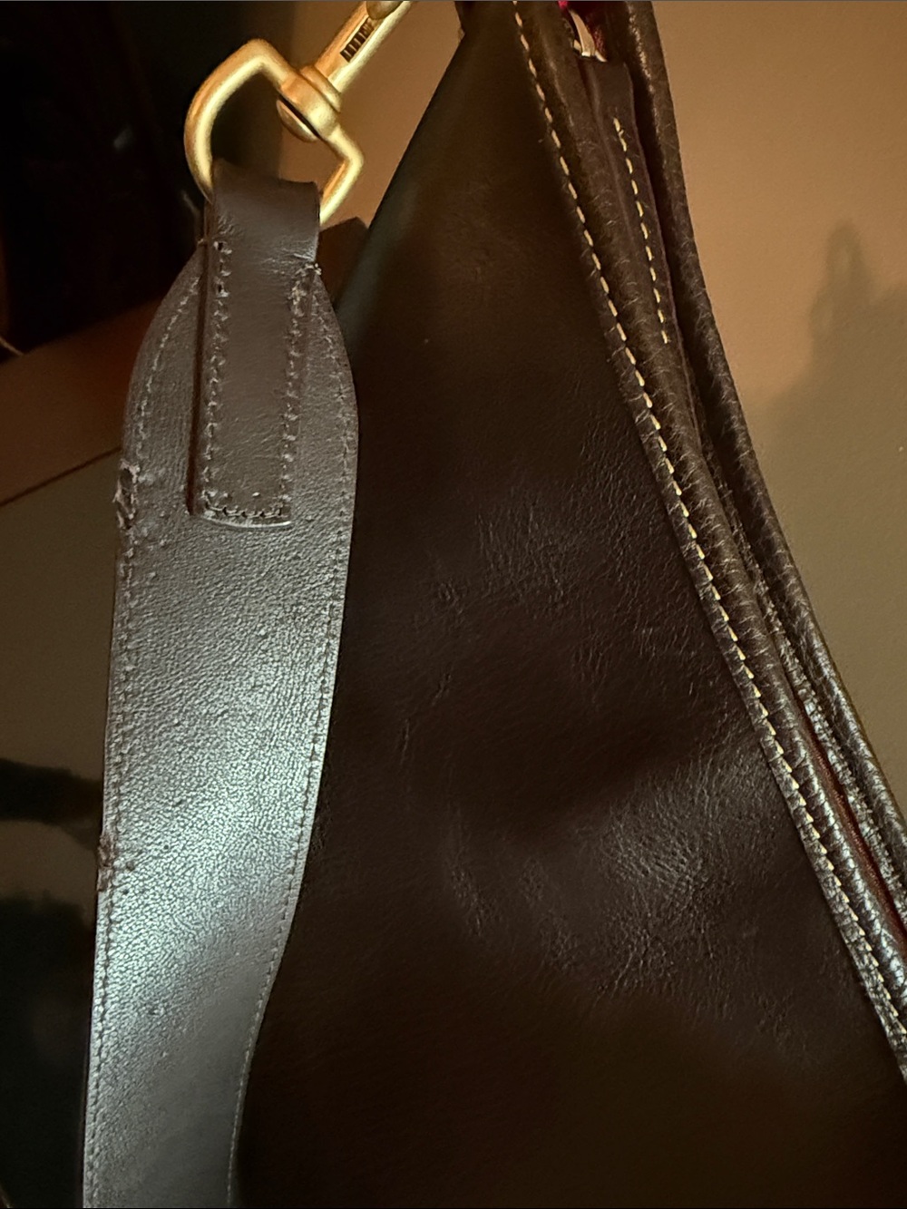 Dooney & Bourke Florentine Camden/Fielding Tmoro Like New - Picture 7 of 13